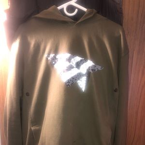 Paper planes hoodie